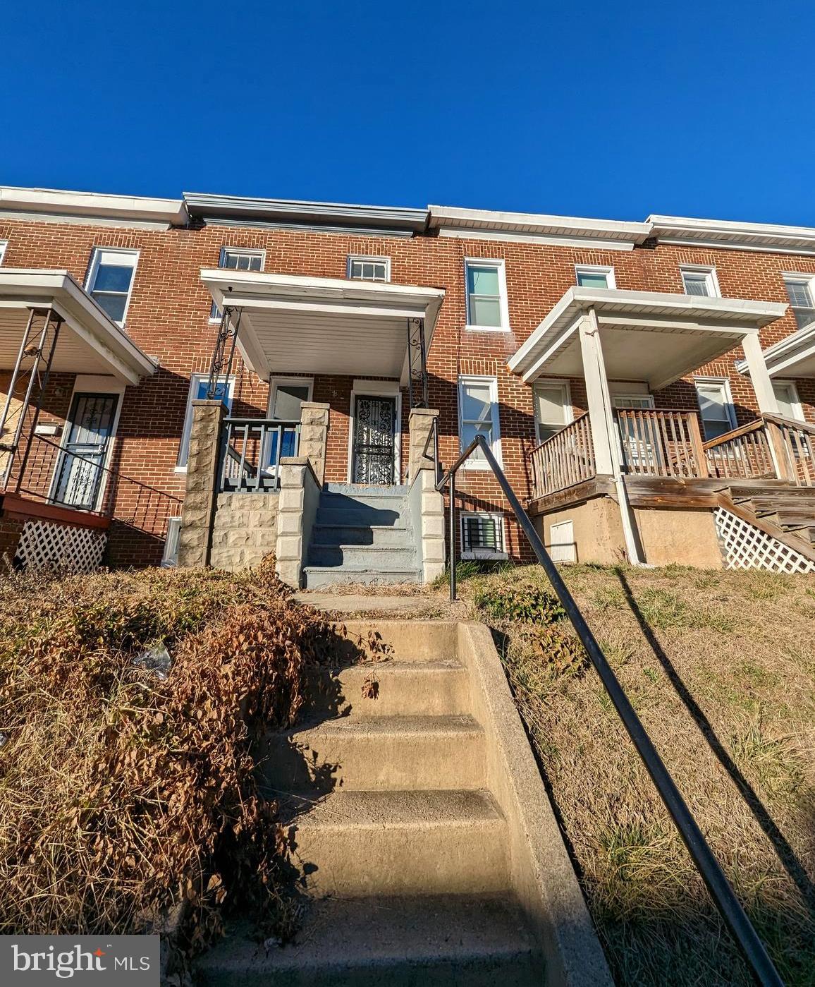 3218 Elmora Ave