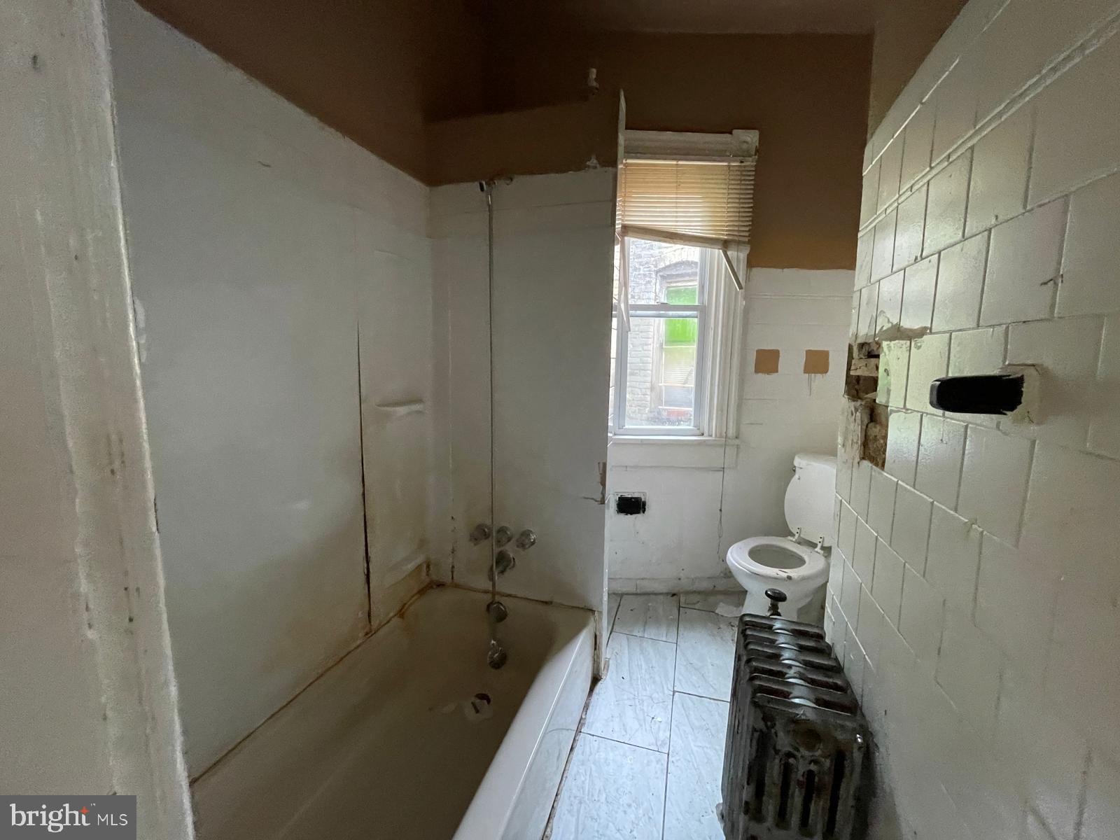 1820 W Lafayette Ave