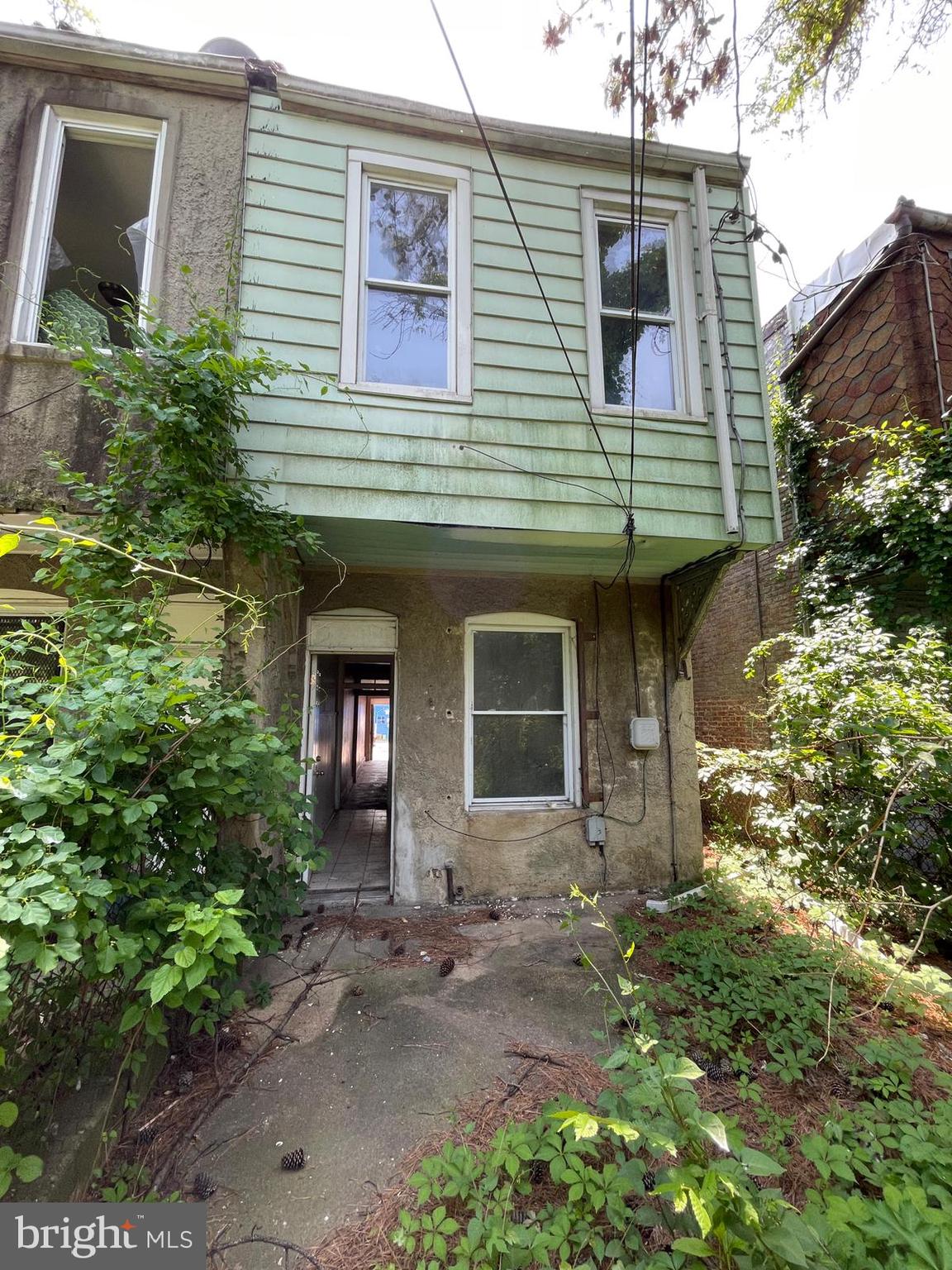 1820 W Lafayette Ave