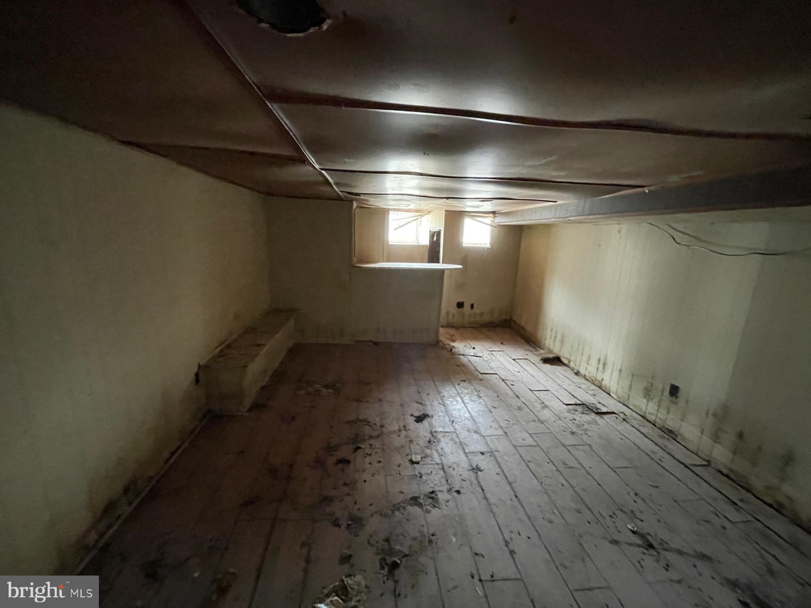 1820 W Lafayette Ave