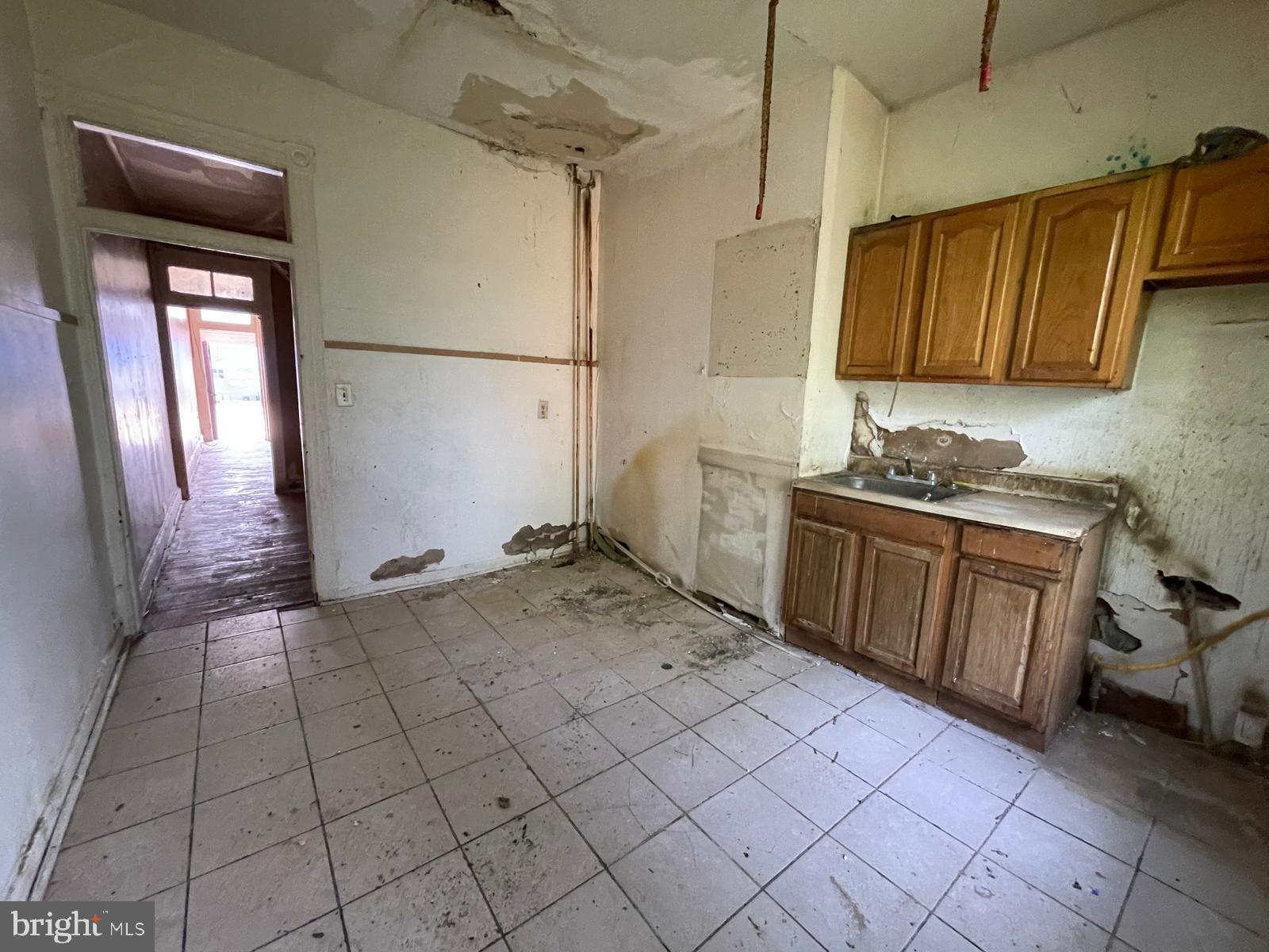 1820 W Lafayette Ave