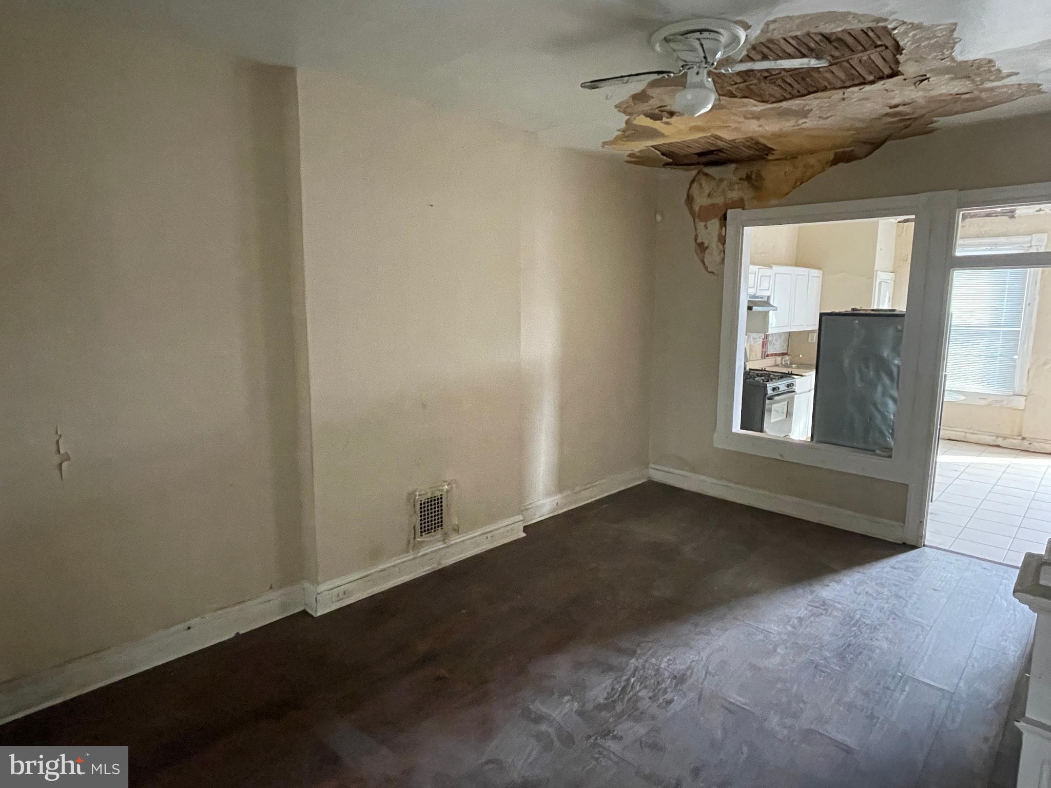 2719 Riggs Ave