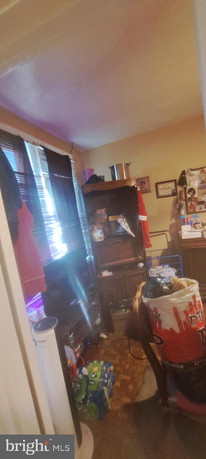 2207 W Lafayette Ave