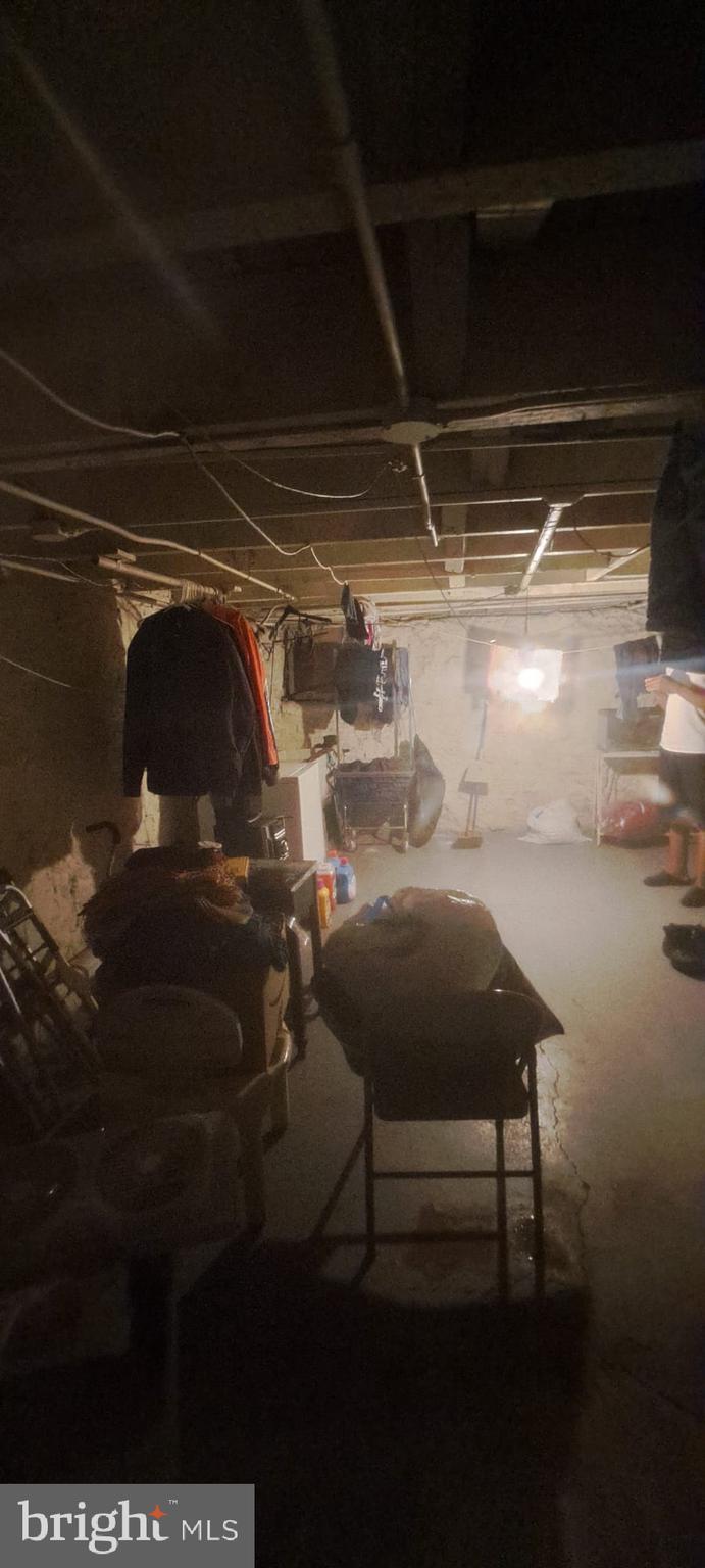 2207 W Lafayette Ave