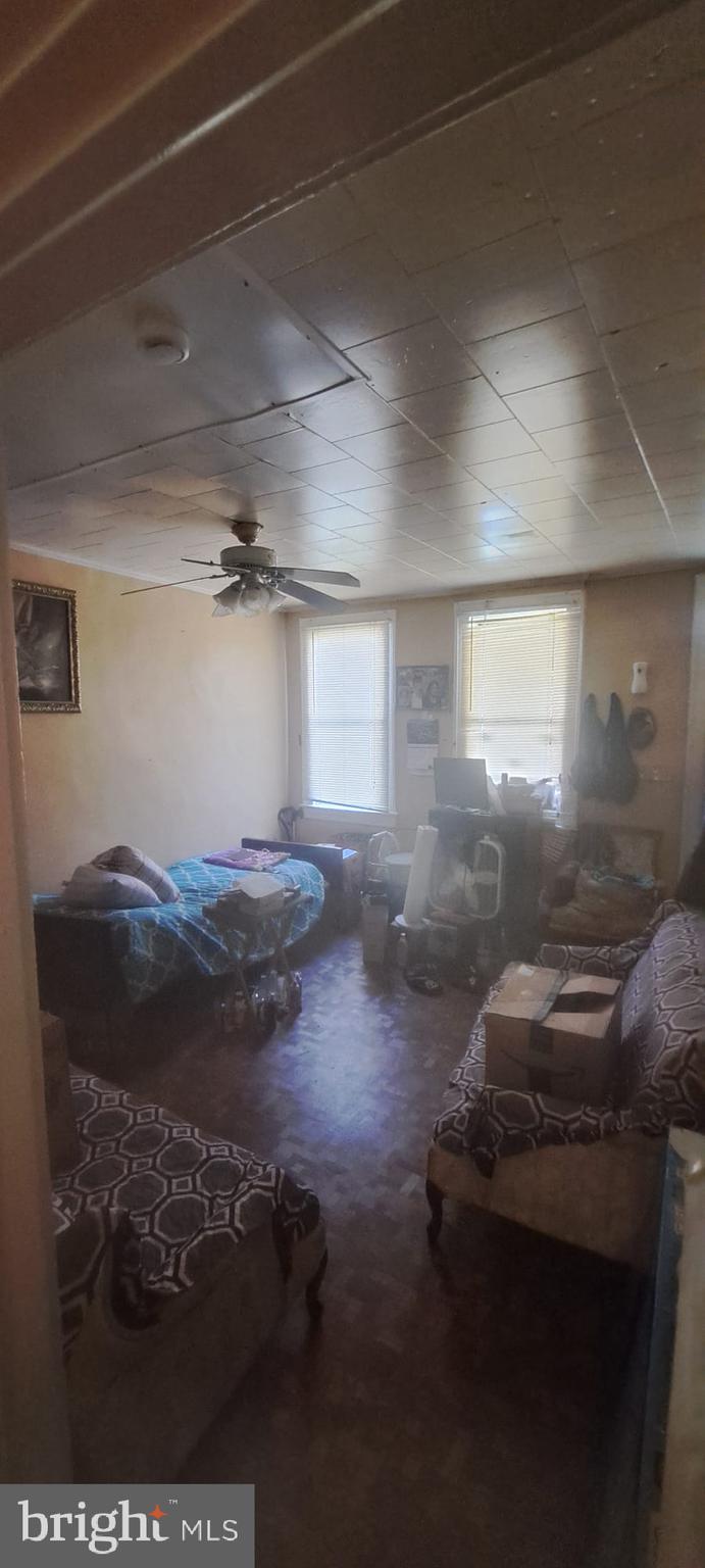 2207 W Lafayette Ave