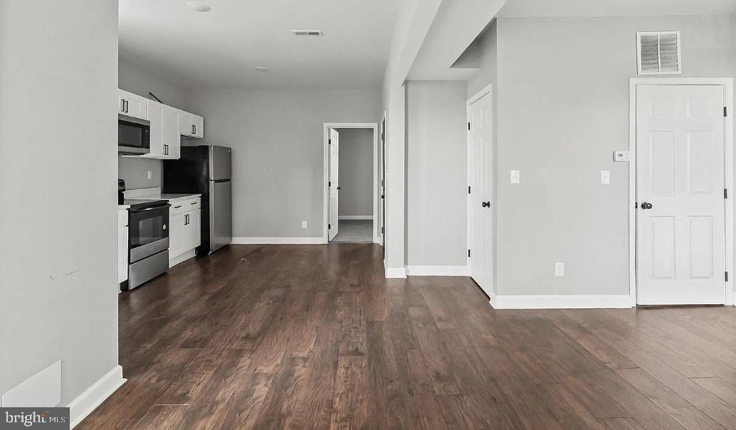 2301 WHITTIER AVENUE 1