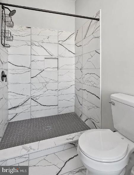 2301 WHITTIER AVENUE 2