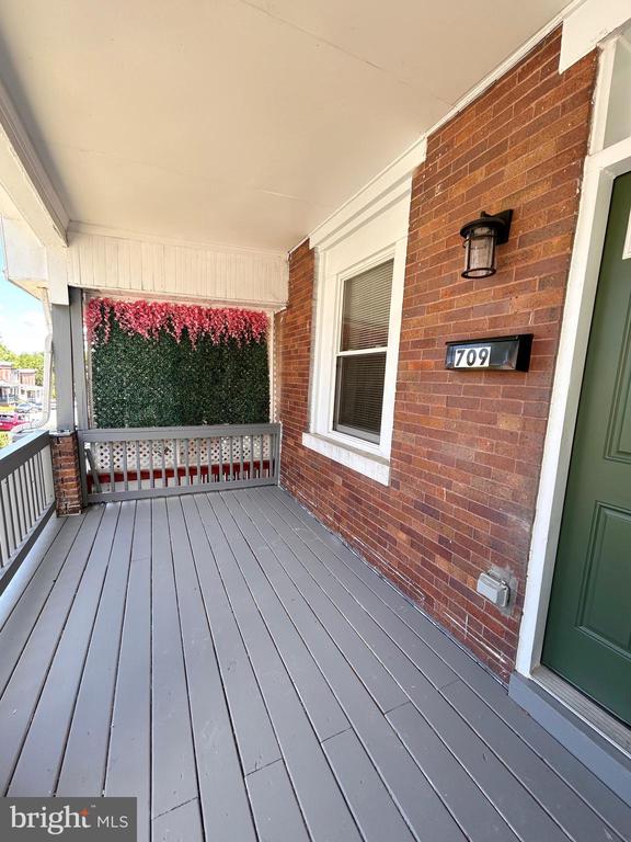 709 BELGIAN AVENUE