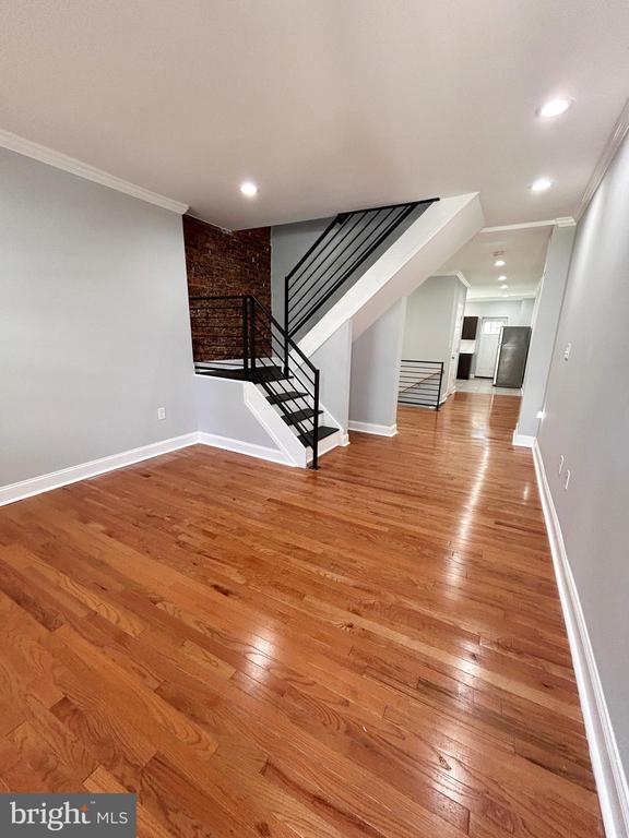 709 BELGIAN AVENUE