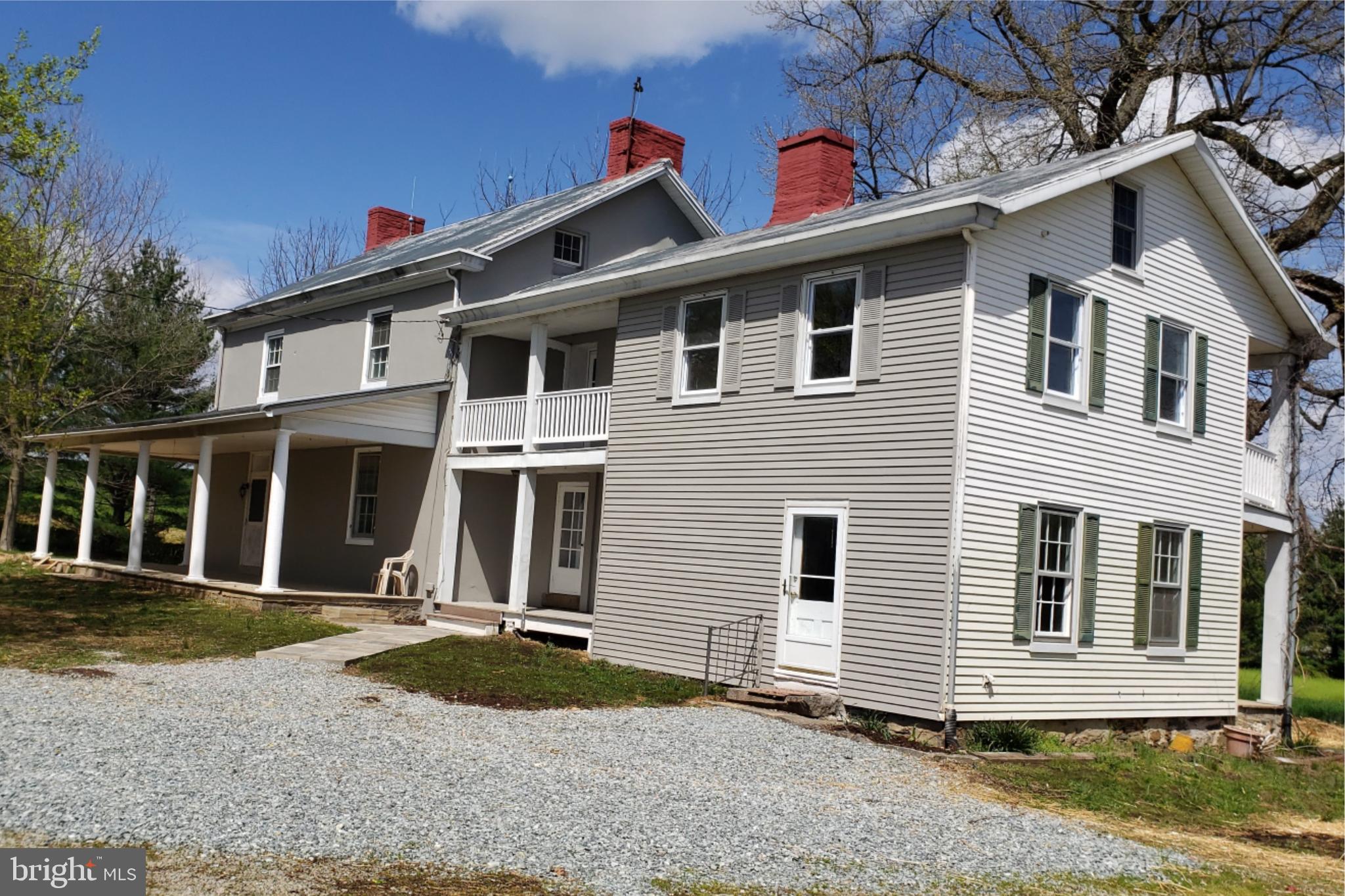 576 THEODORE RD