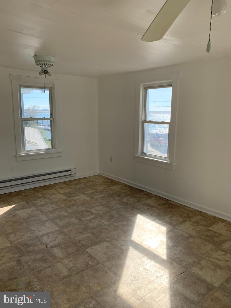 121 Higbee Ave