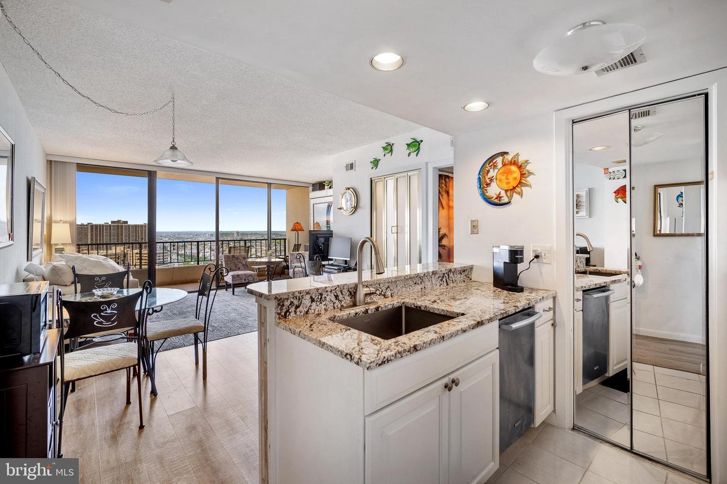 3851 Boardwalk #1808