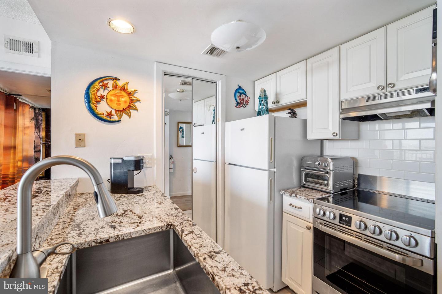 3851 Boardwalk #1808