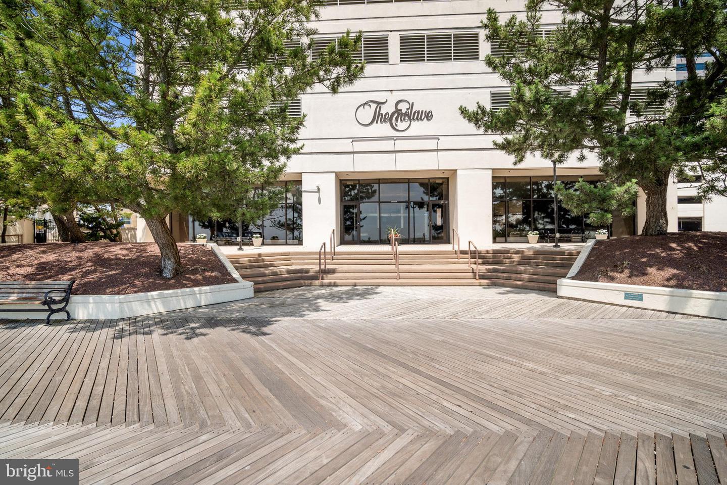 3851 Boardwalk #1808