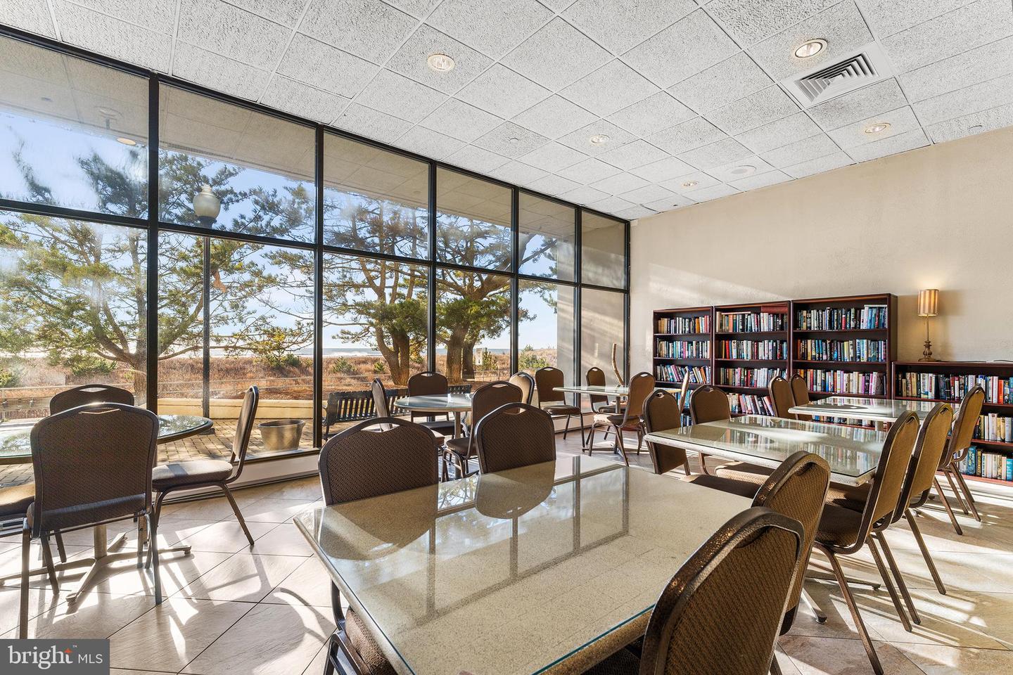 3851 Boardwalk #1808