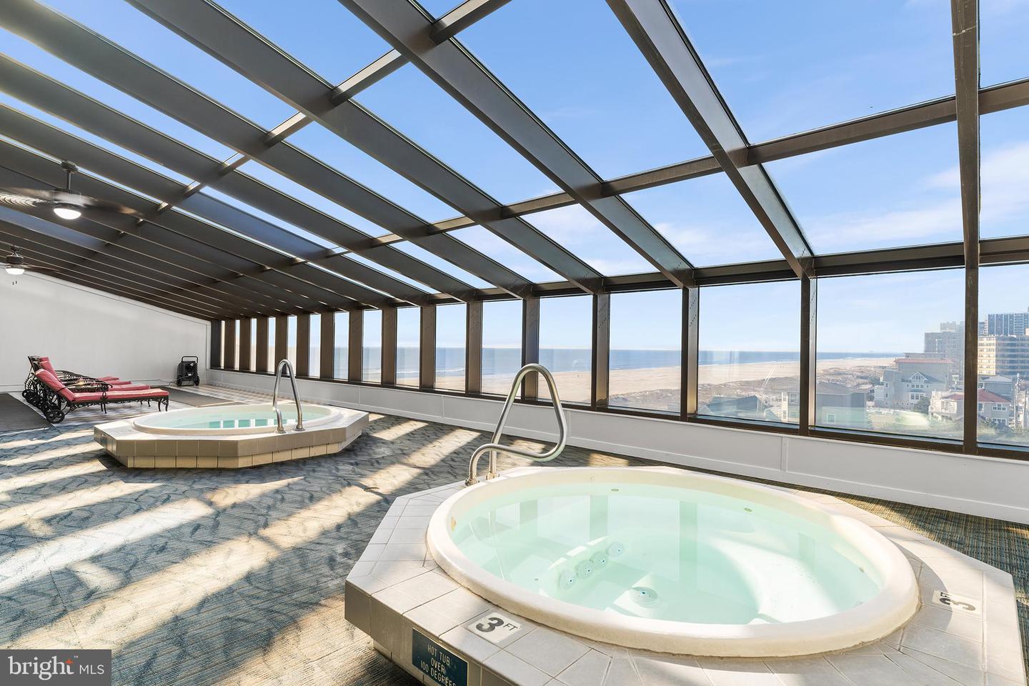 3851 Boardwalk #1808