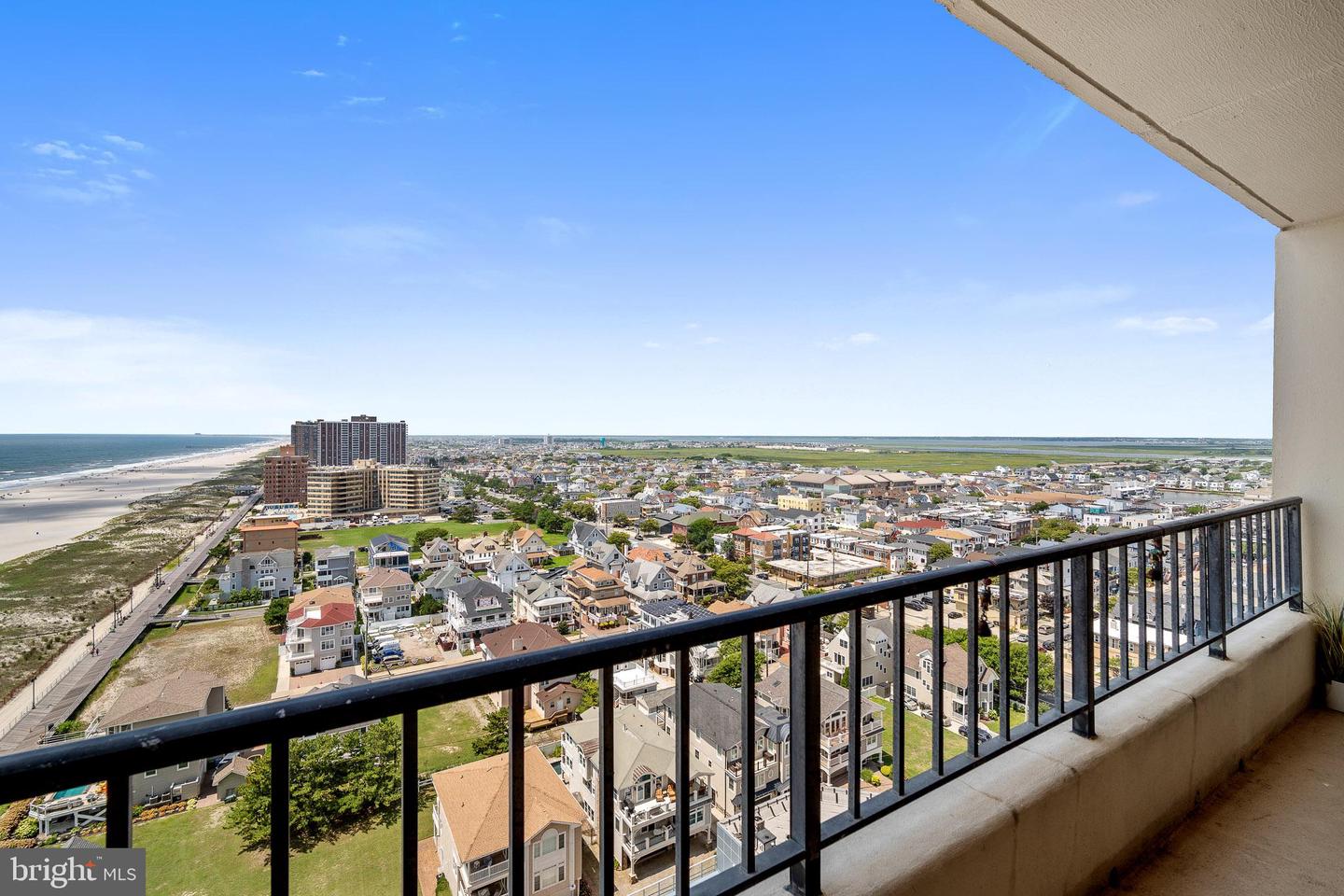 3851 Boardwalk #1808