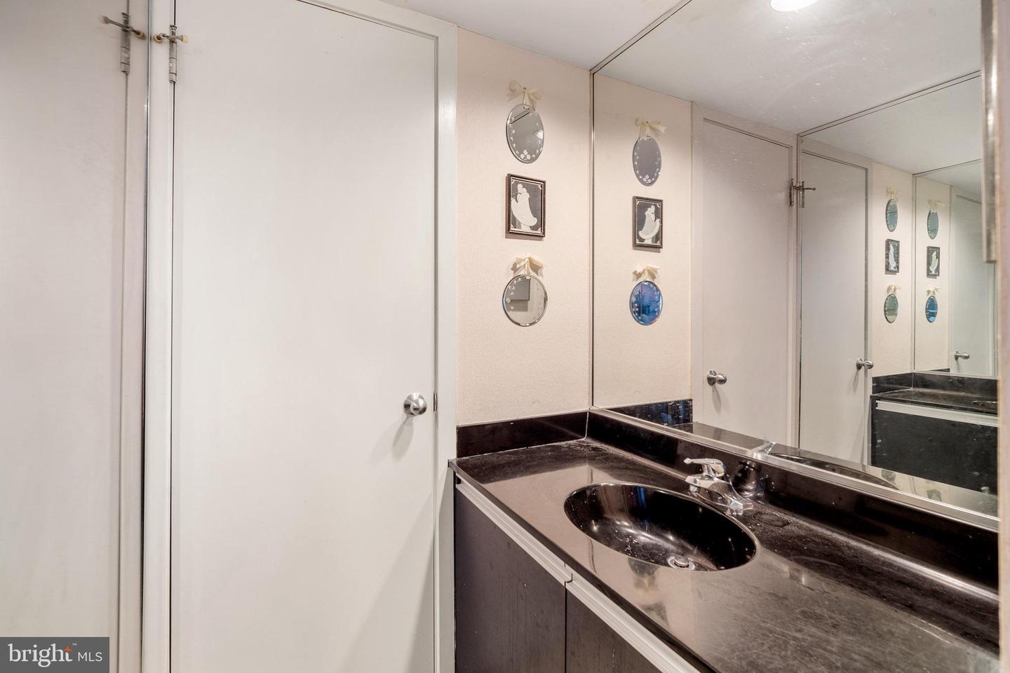 3851 Boardwalk #1808