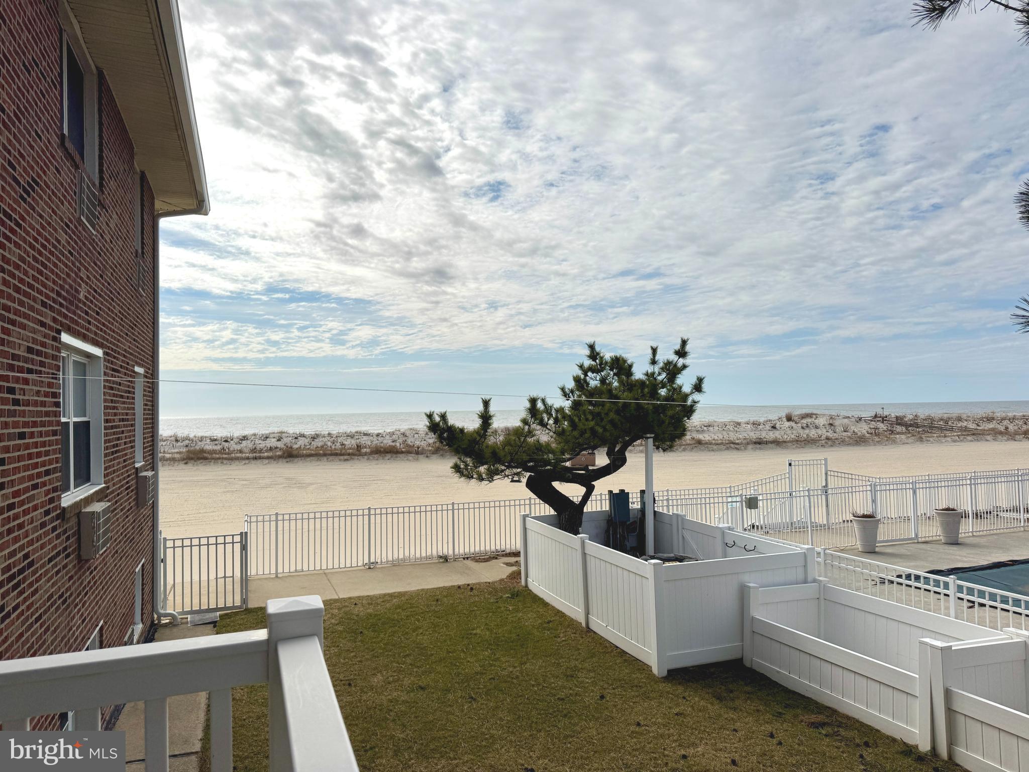 9300 ATLANTIC AVENUE 204