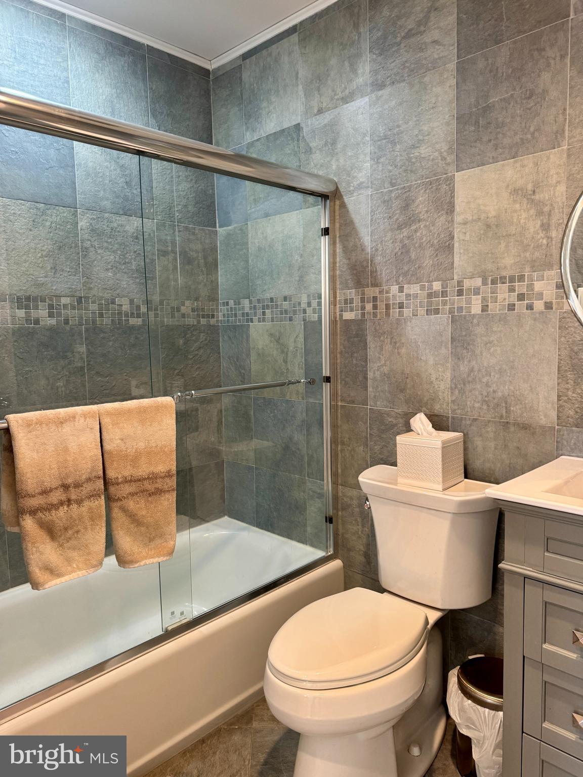 9300 ATLANTIC AVENUE 204