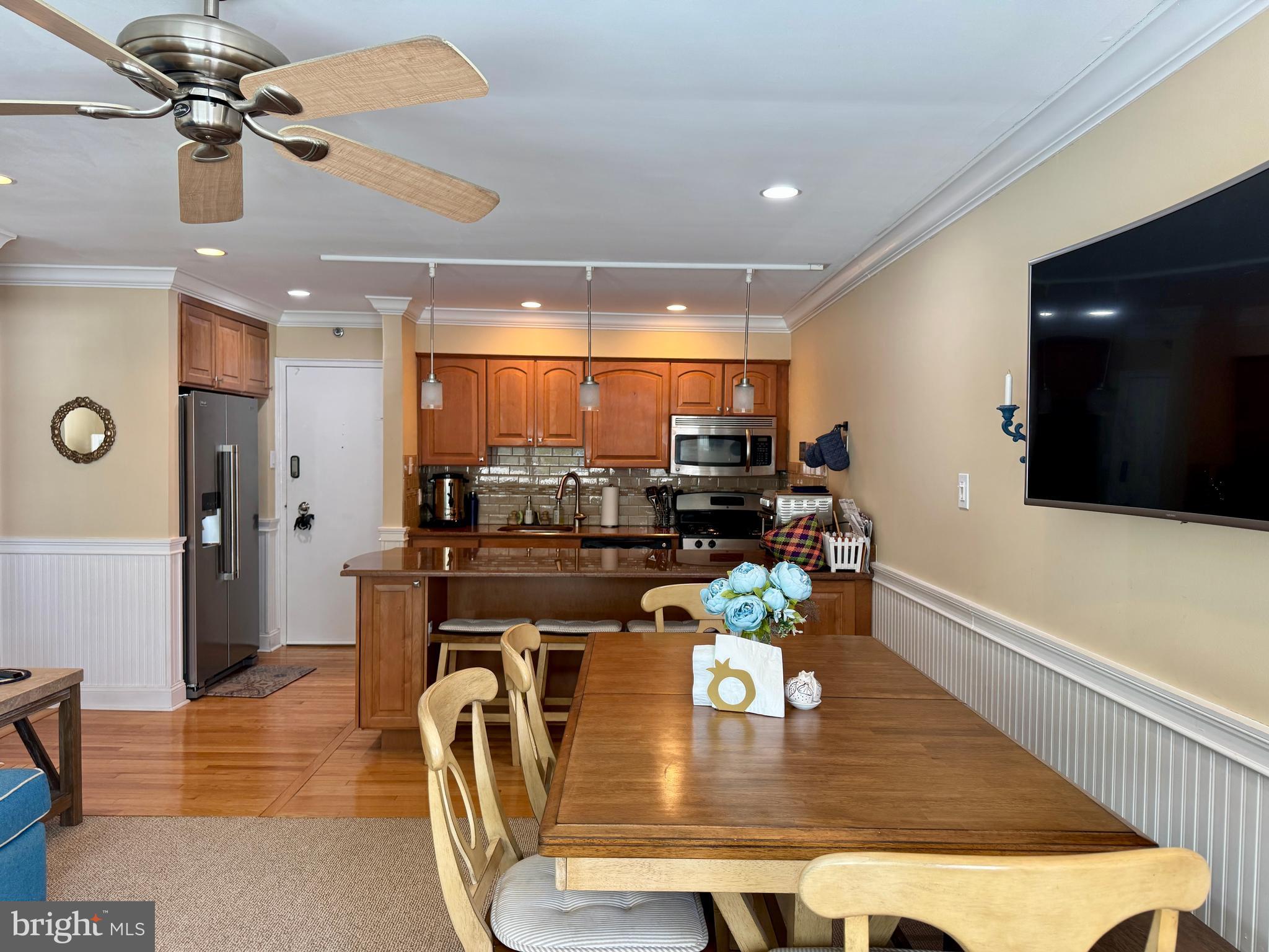 9300 ATLANTIC AVENUE 204