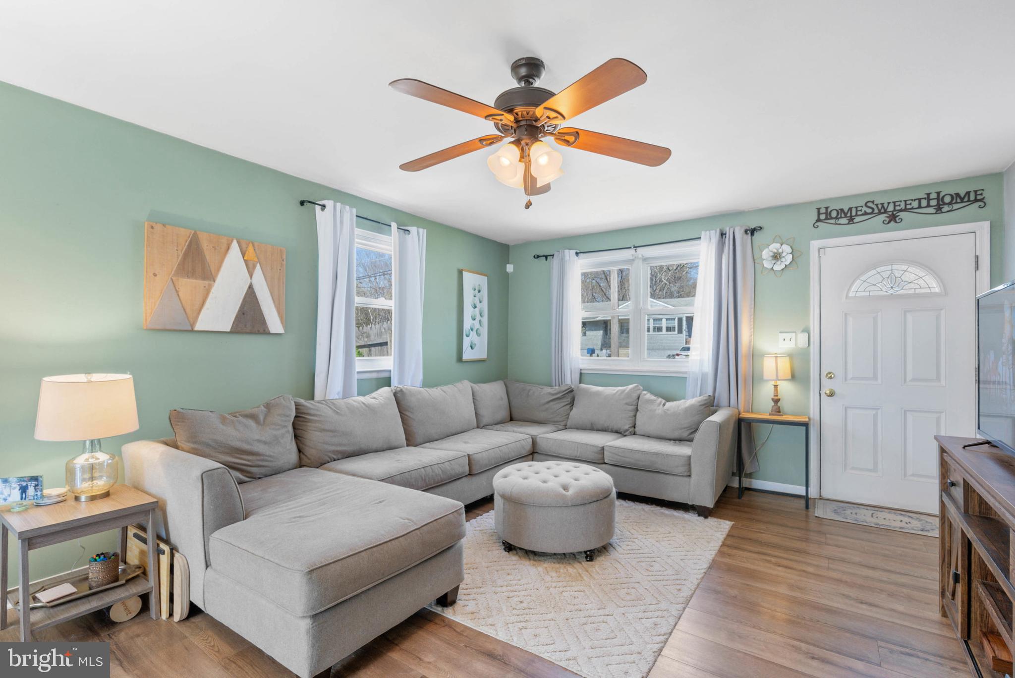 41 Belleview Ave