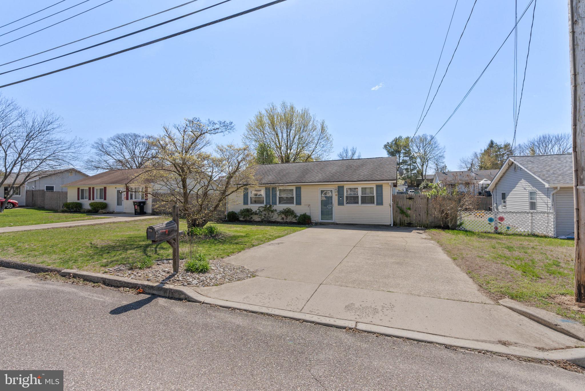41 Belleview Ave