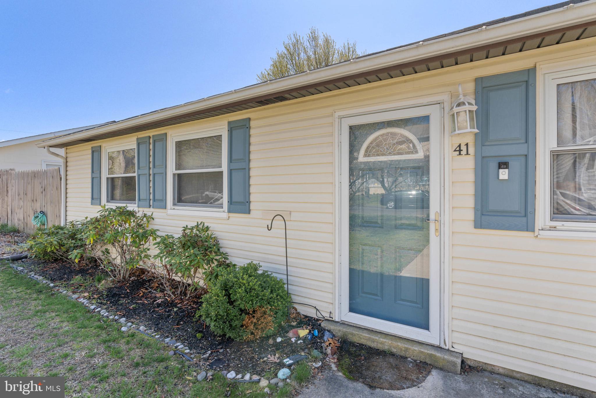 41 Belleview Ave