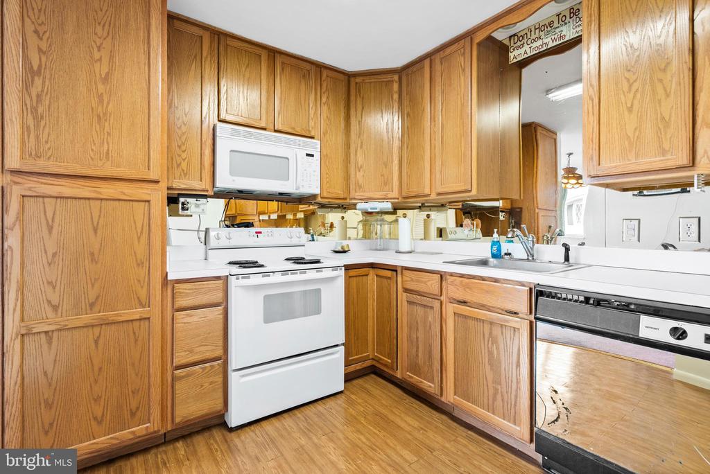 151 Elmtowne Blvd