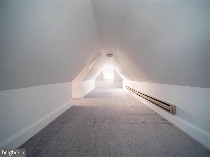 303 N WARWICK ROAD