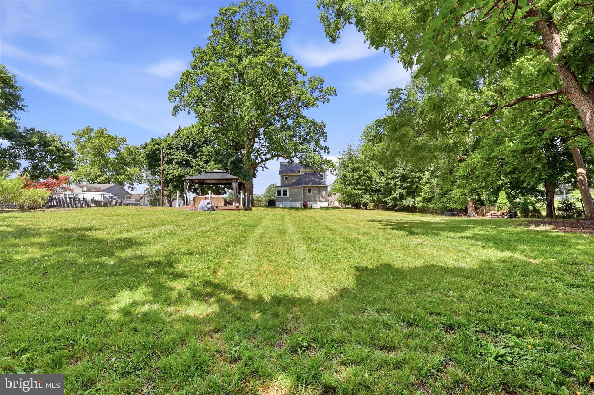 303 N WARWICK ROAD