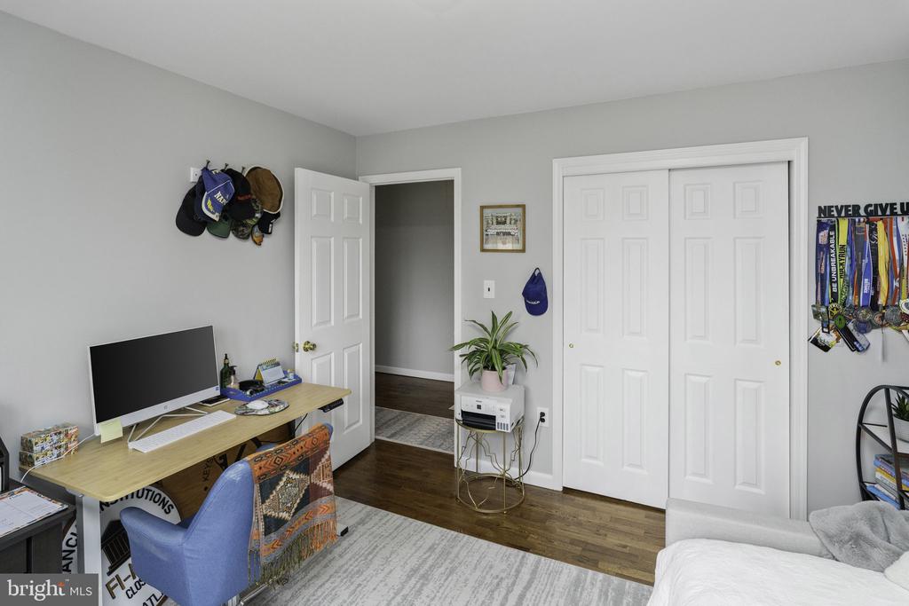 31 Wolfpack Rd