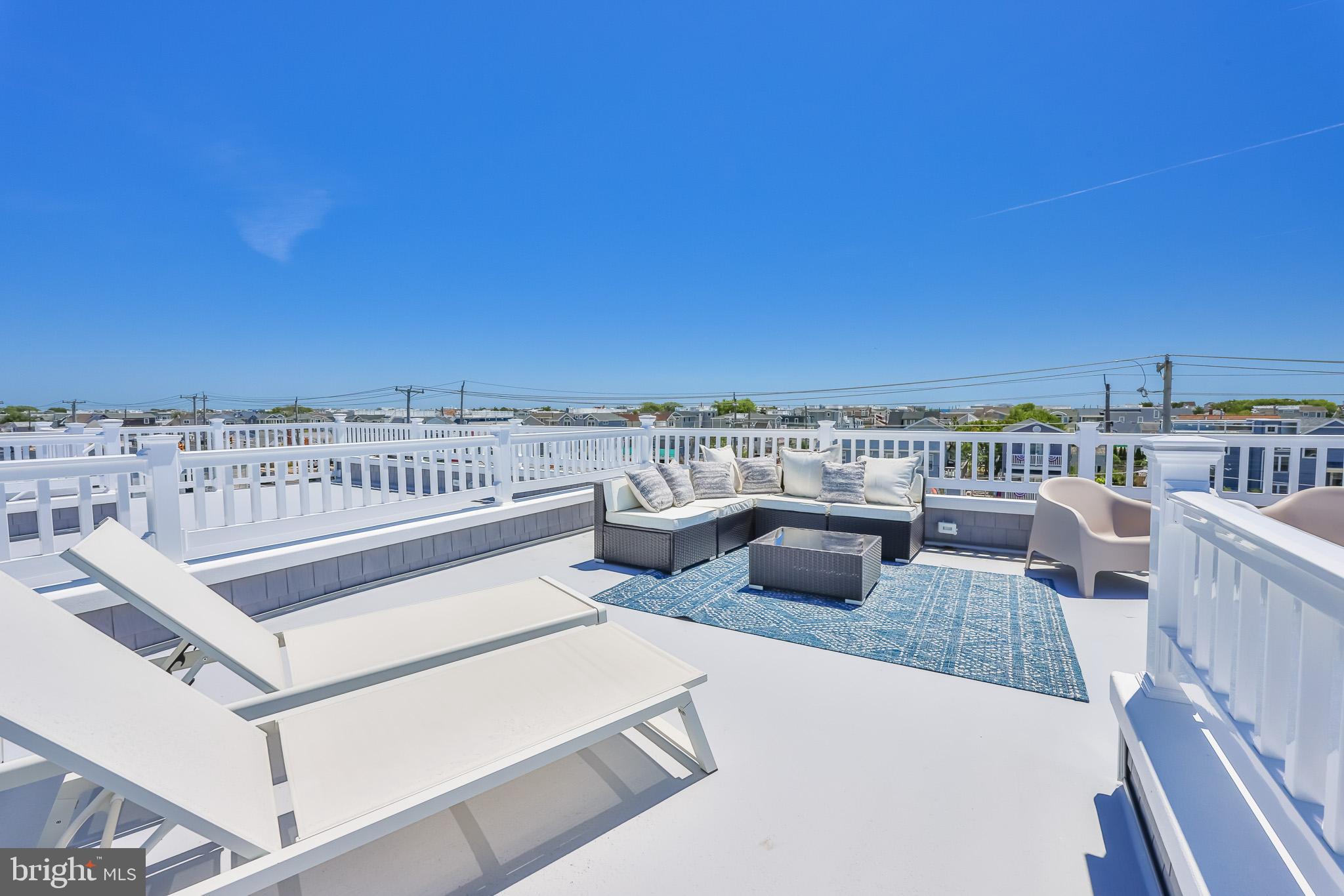 1210 Long Beach #B