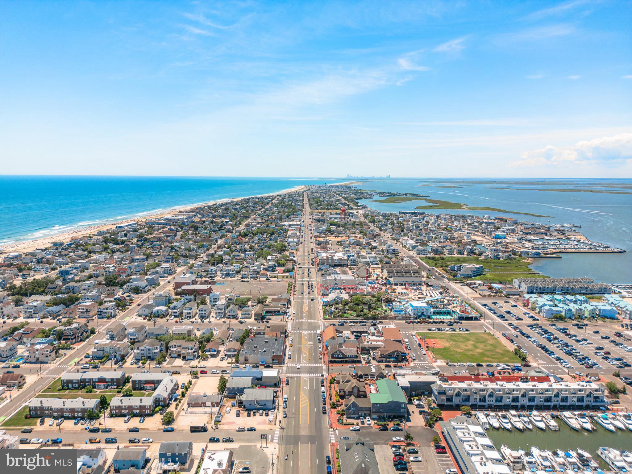 1210 Long Beach #B