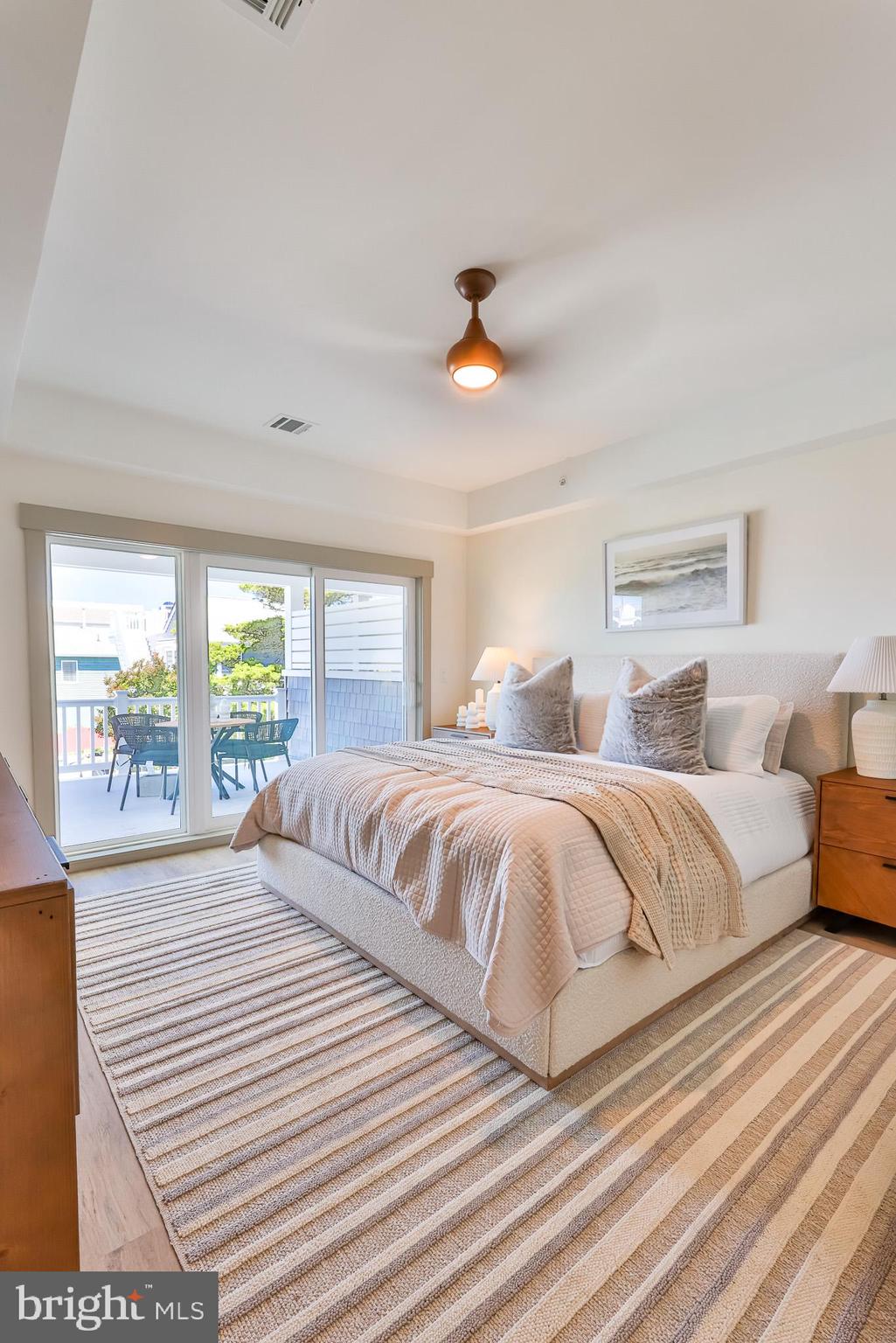 1210 Long Beach #B