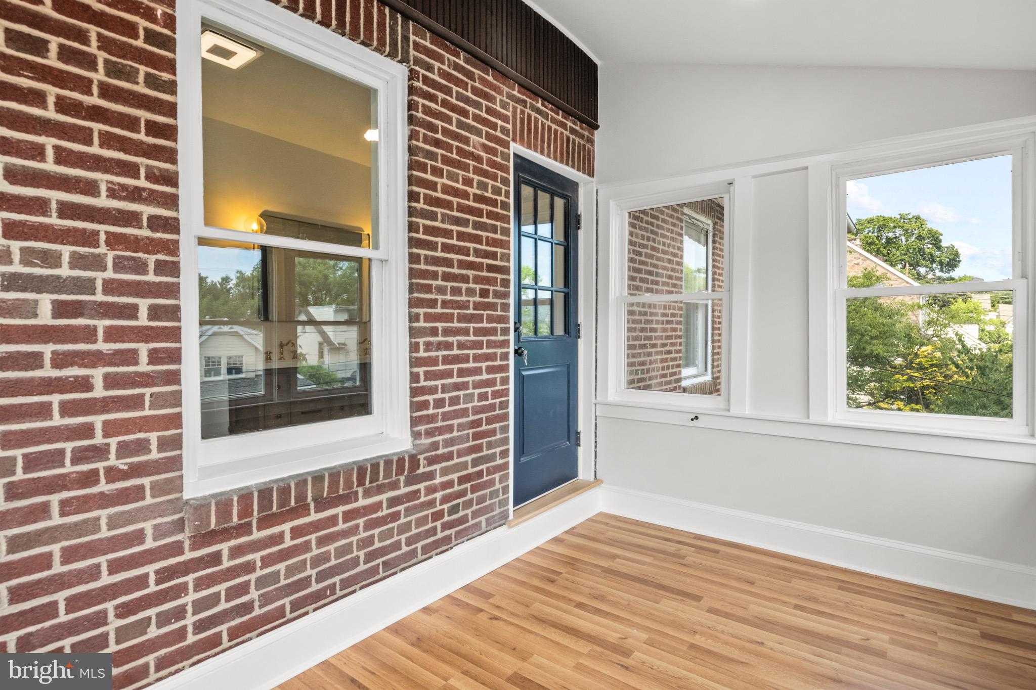 1320 DAUPHIN AVE