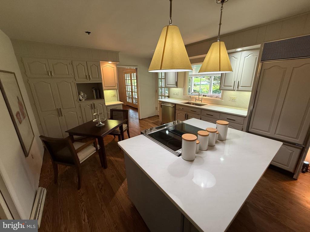 1202 OLD MILL RD ROAD