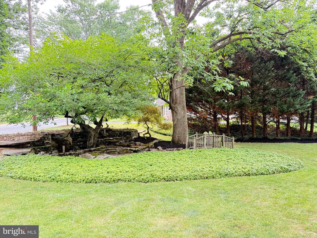 1202 OLD MILL RD ROAD