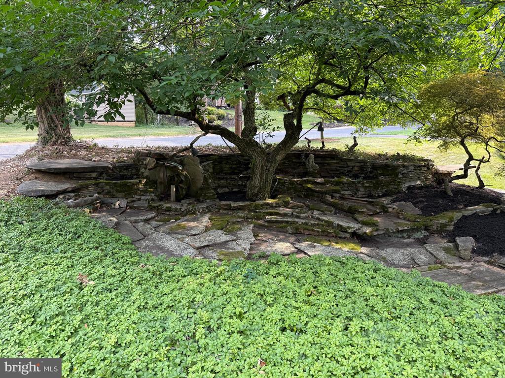 1202 OLD MILL RD ROAD
