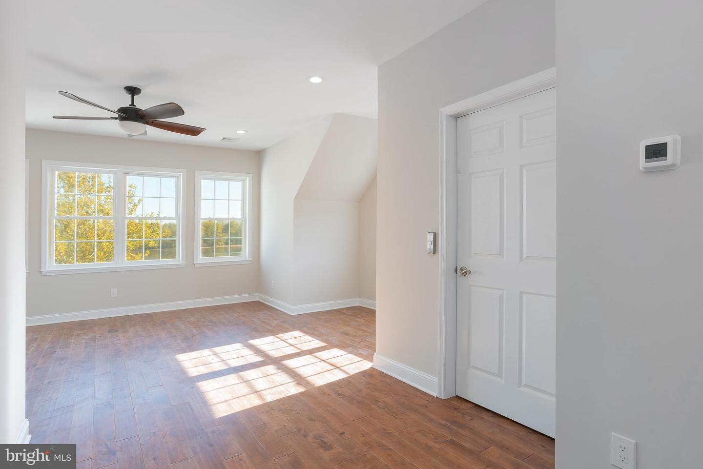 106 Mill St
