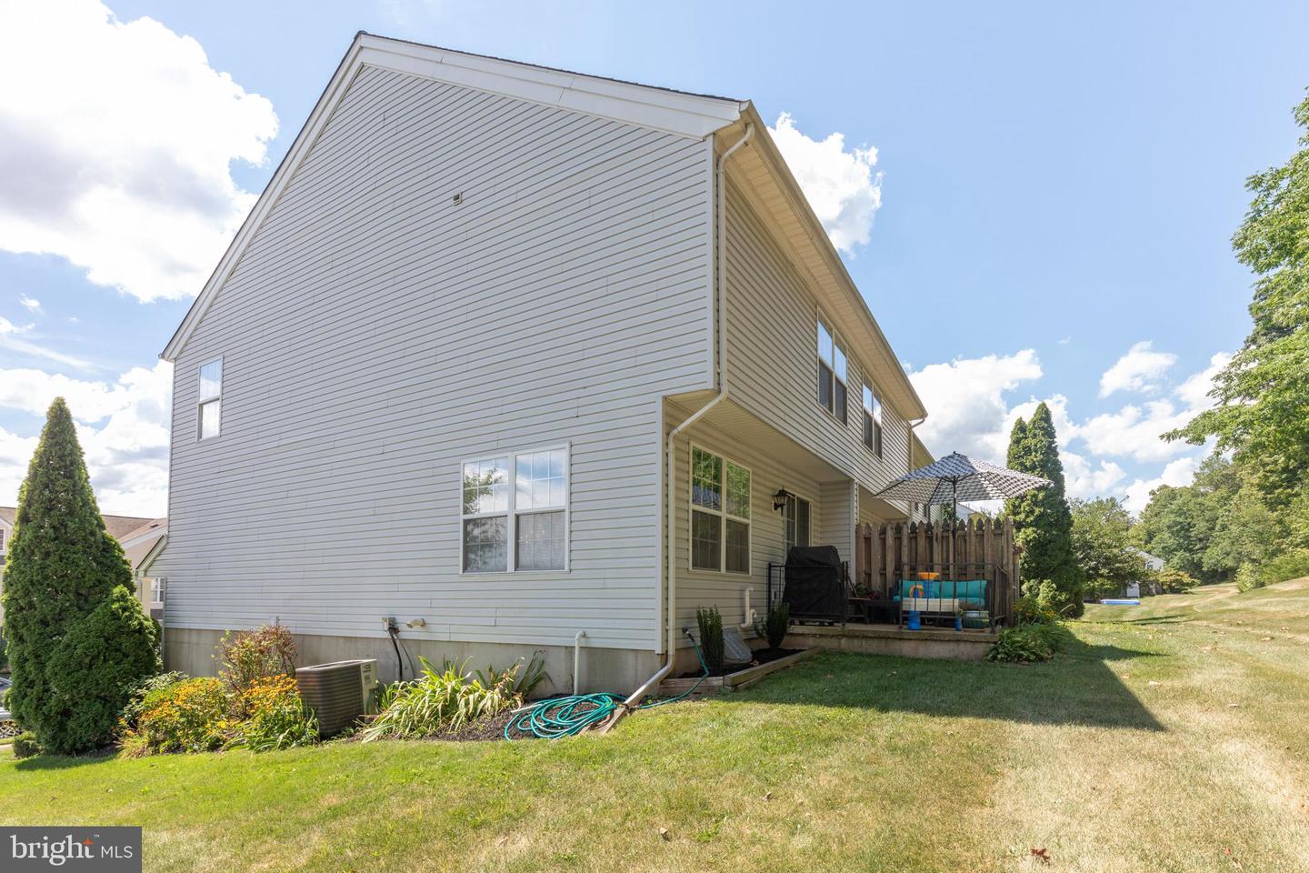 4636 Louise Saint Claire Dr