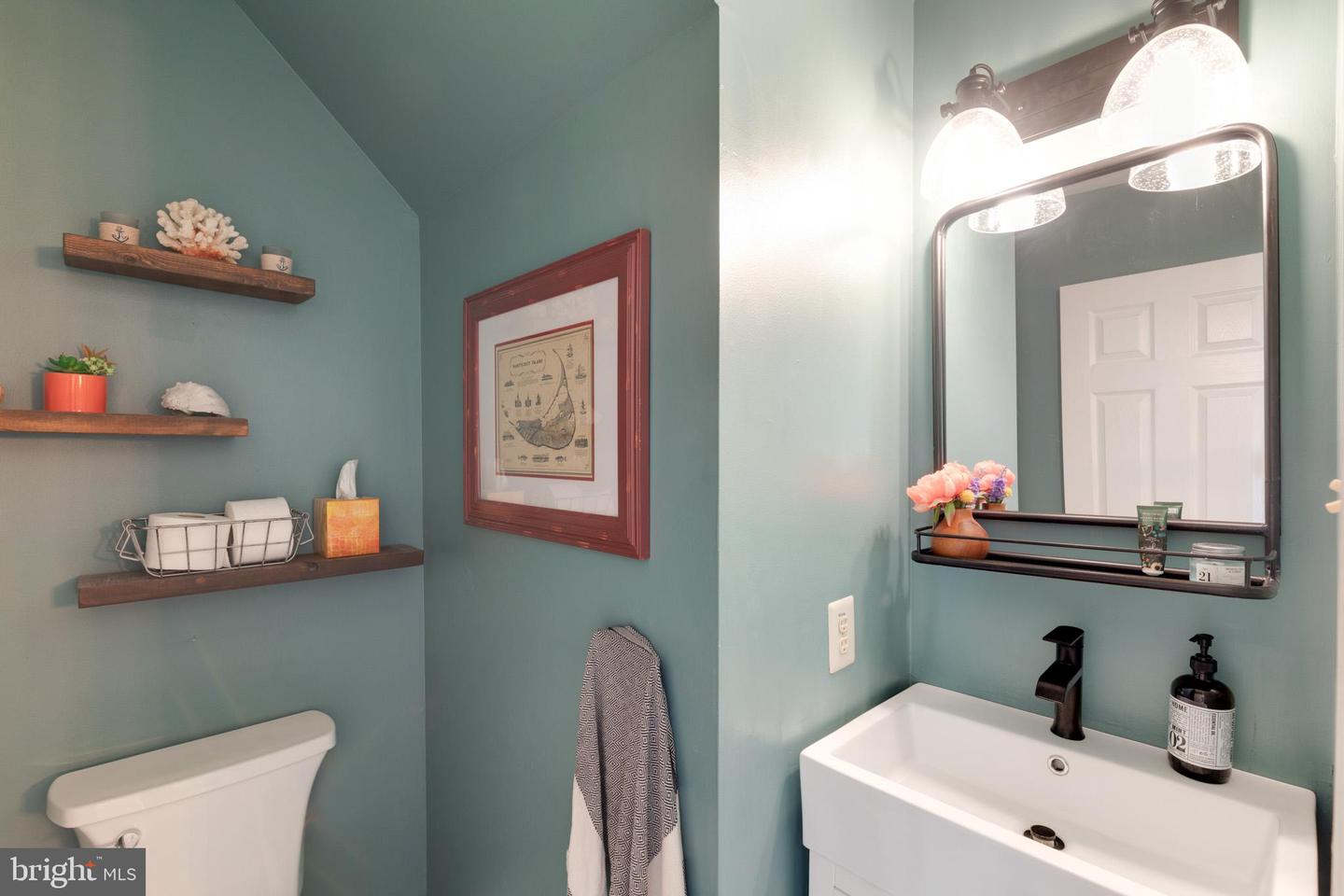 4636 Louise Saint Claire Dr