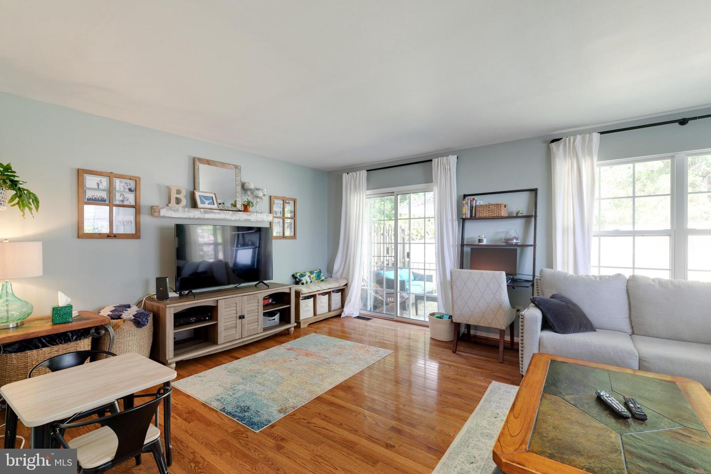 4636 Louise Saint Claire Dr