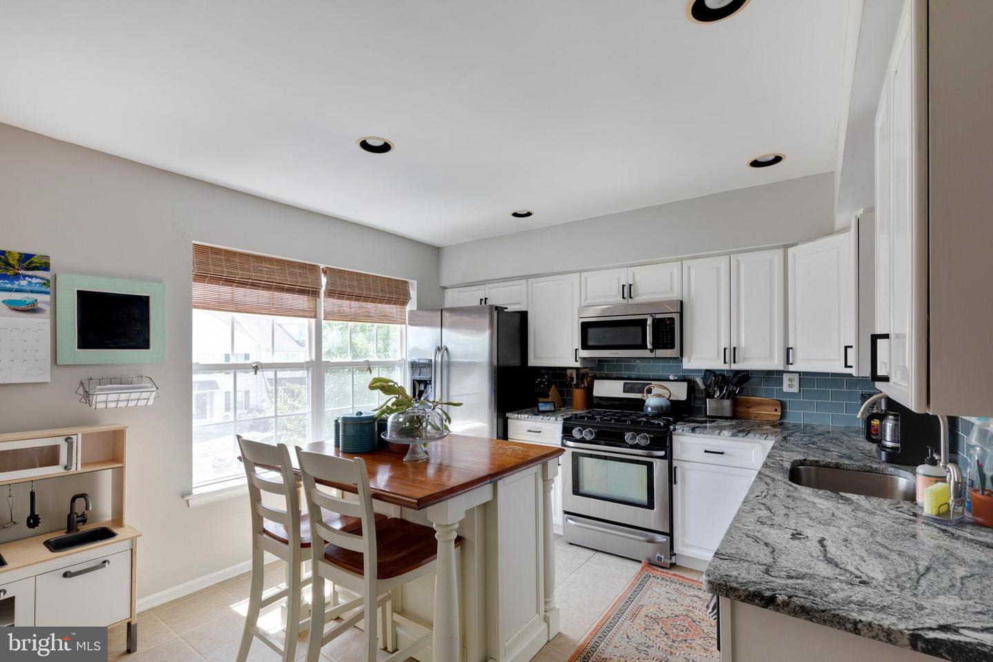 4636 Louise Saint Claire Dr