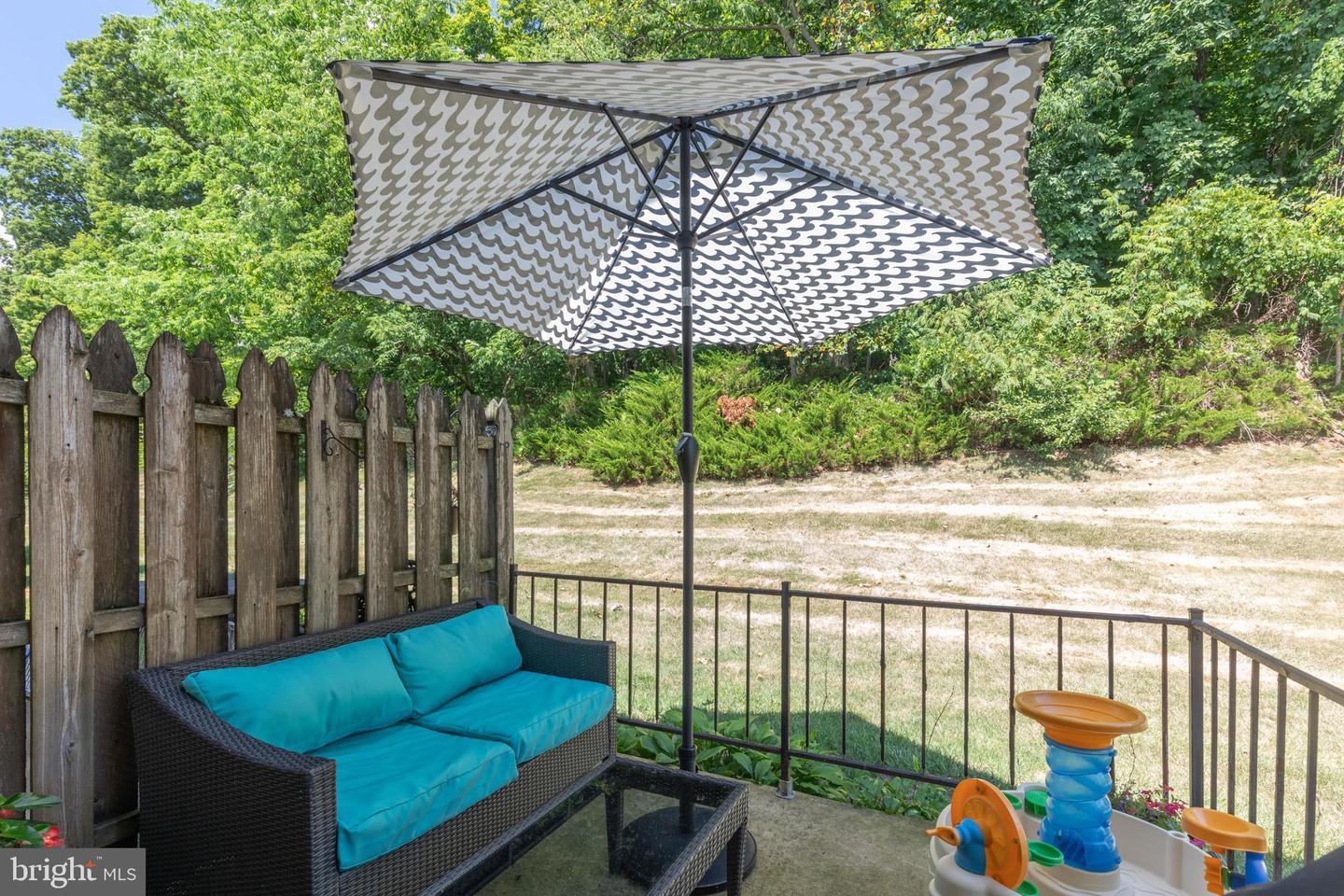 4636 Louise Saint Claire Dr