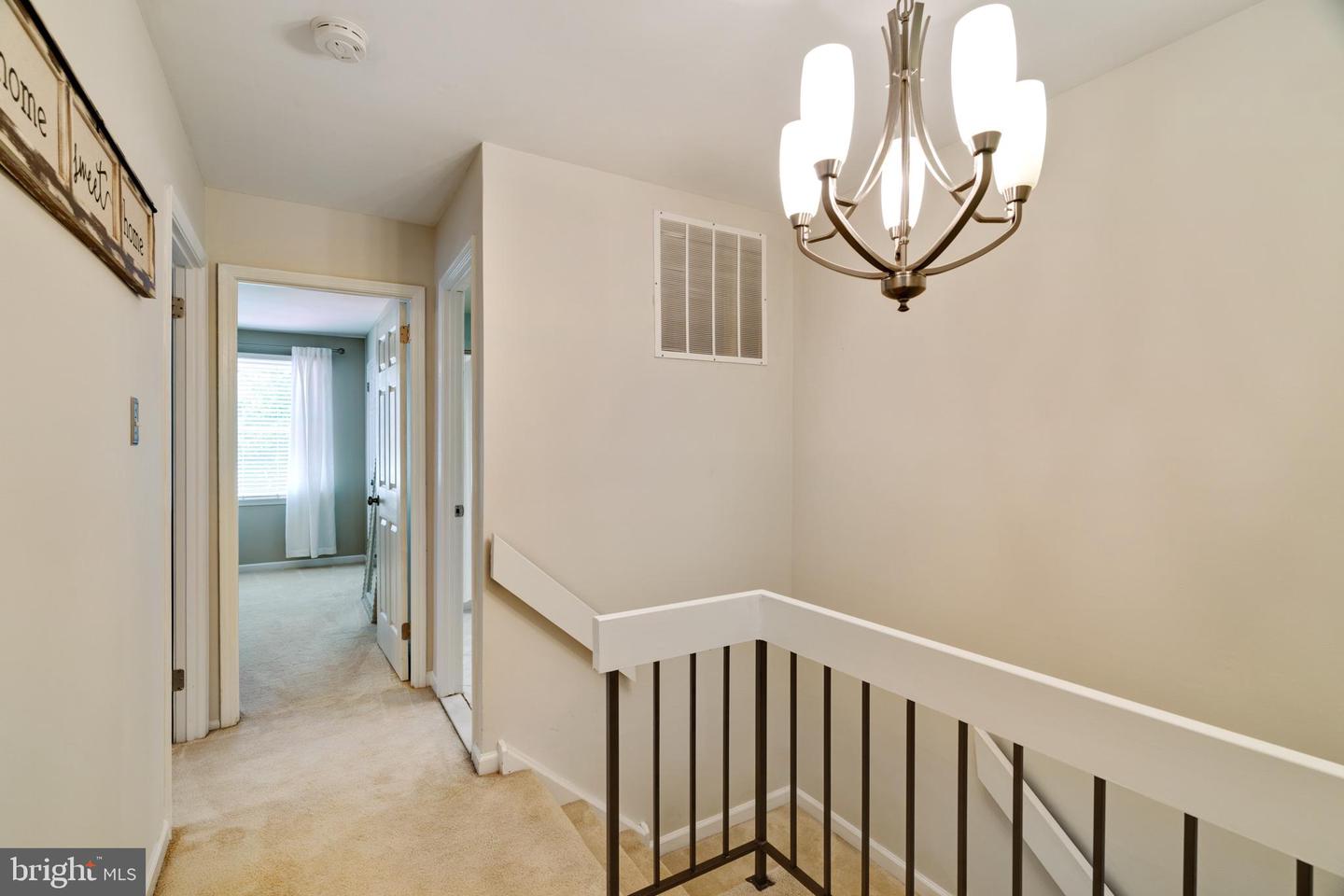 6 Stacey Dr
