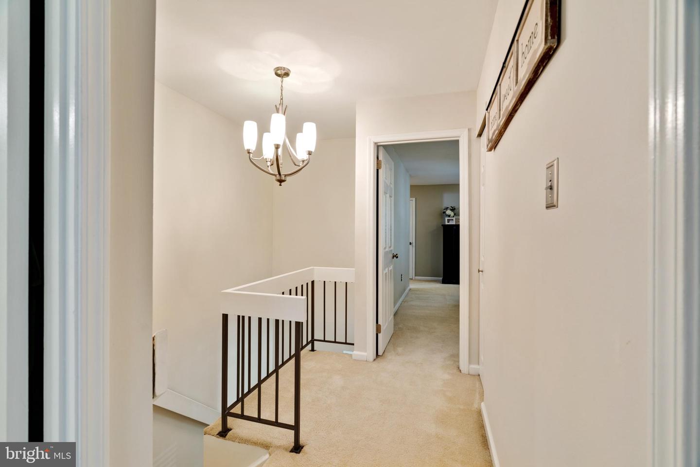 6 Stacey Dr