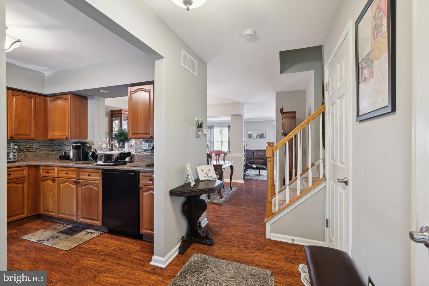 4997 Esther Reed Dr