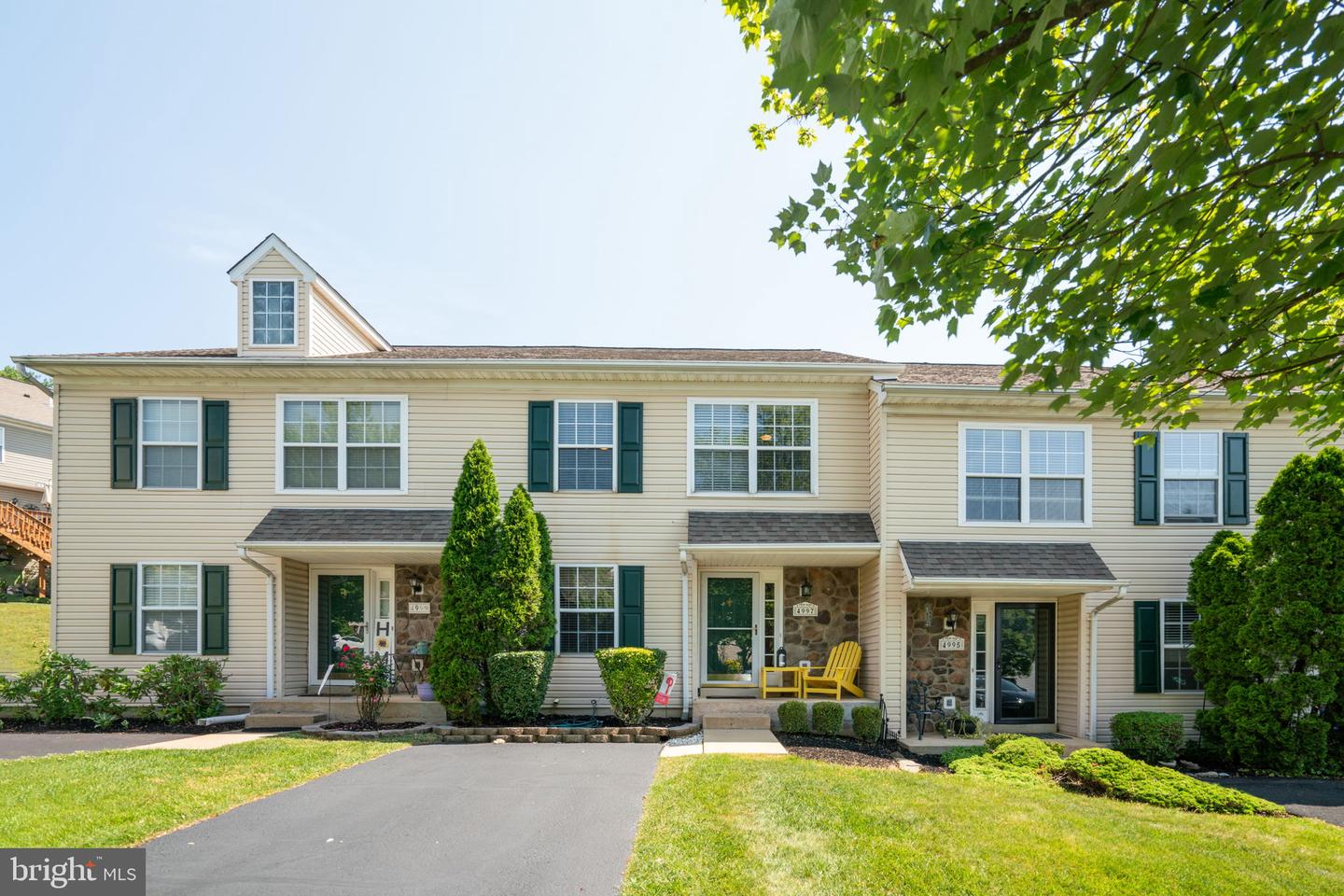 4997 Esther Reed Dr