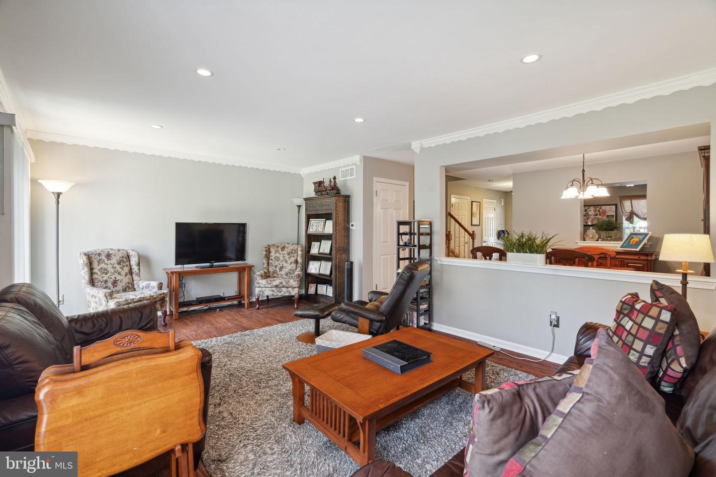 4997 Esther Reed Dr